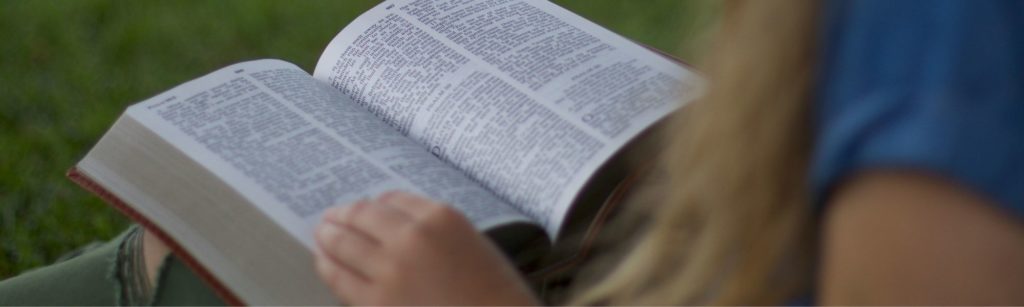 Believers can learn how to read the Bible with the purpose of transformation when they learn these 5 memorable steps for unpacking scripture.